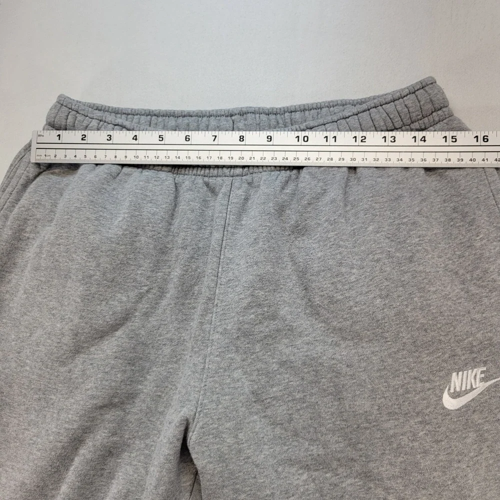 Nike Joggers Mens Large Gray Sportswear Club Fleece Tapered Sweatpants